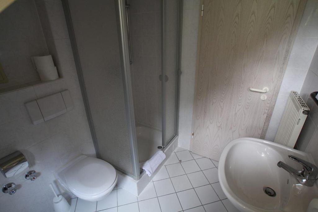 Hotel Garni Am Schaefersberg Нидернхаузен Екстериор снимка